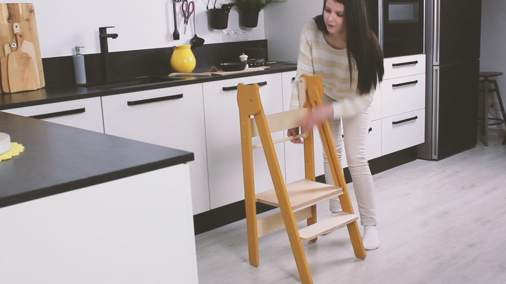 Foldable children's kitchen step stool