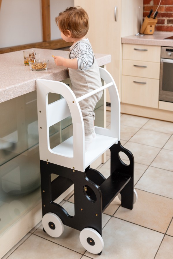 Car Learning Table / Tower