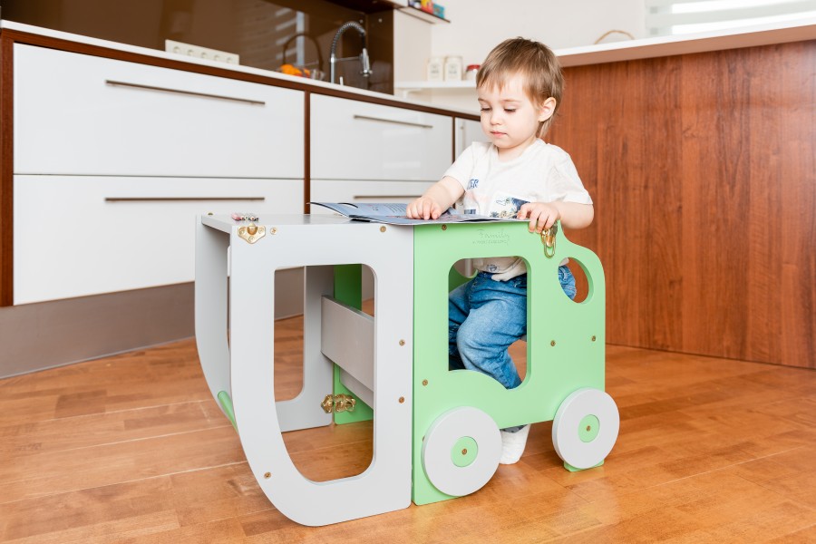 Car Learning Table / Tower